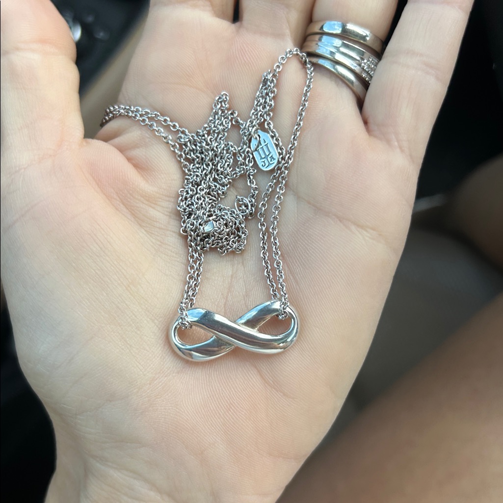 James Avery Sterling Silver Adjustable Infinity Necklace Retired 120$
